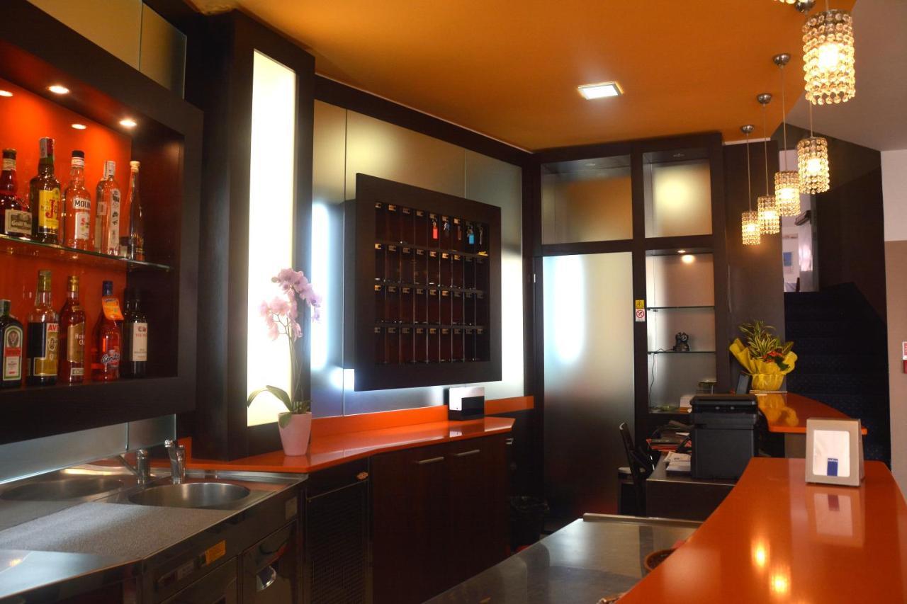 Hotel Orly Cesenatico Dış mekan fotoğraf