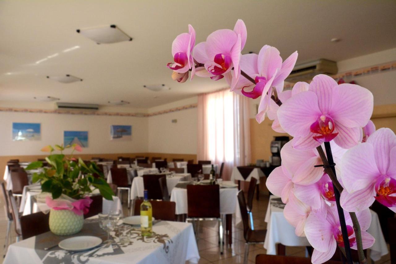 Hotel Orly Cesenatico Dış mekan fotoğraf