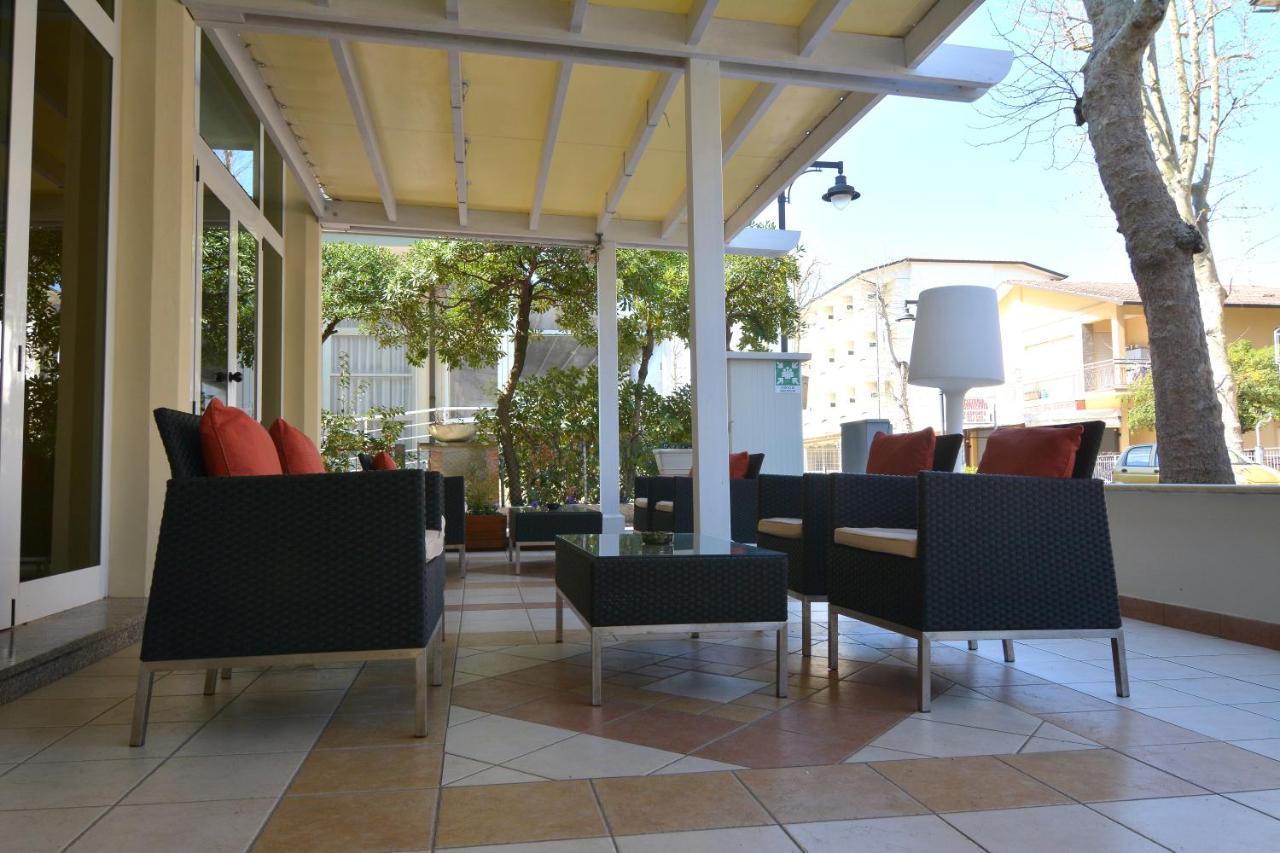 Hotel Orly Cesenatico Dış mekan fotoğraf