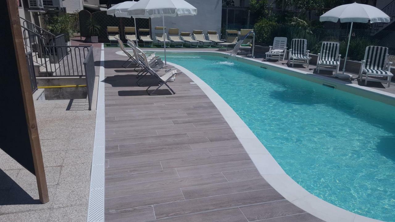 Hotel Orly Cesenatico Dış mekan fotoğraf